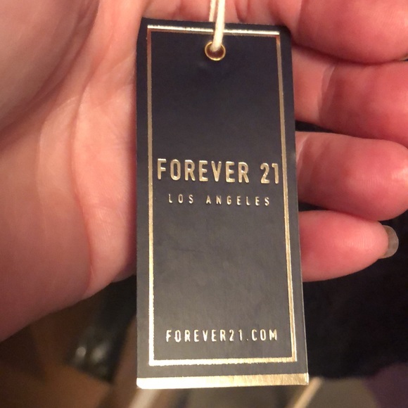 NWT Forever 21 Women’s Overalls size small From Los Angeles California - Picture 11 of 14